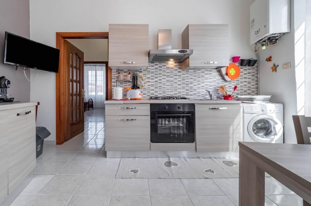 Apartment Migliarina Station Comfy W/ Balcony La Spezia