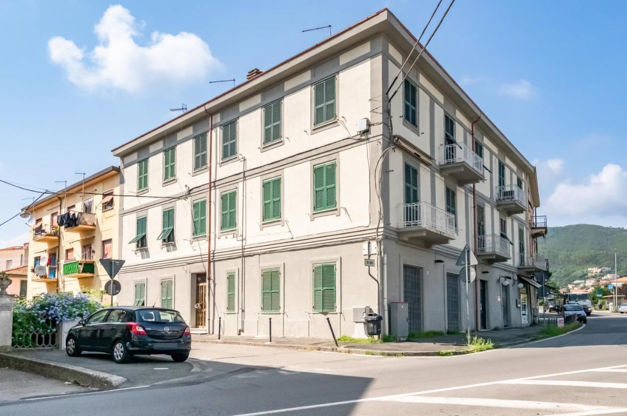 Migliarina Station Comfy W/ Balcony Appartement La Spezia